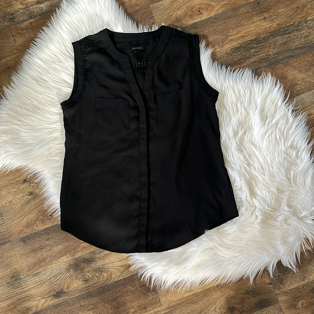 Ann Taylor sheer black V neck button down sleeveless blouse